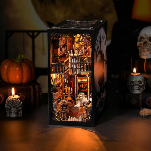 Mystic Book Nook