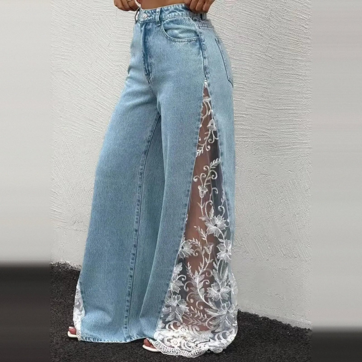 Light blue with white lace, side